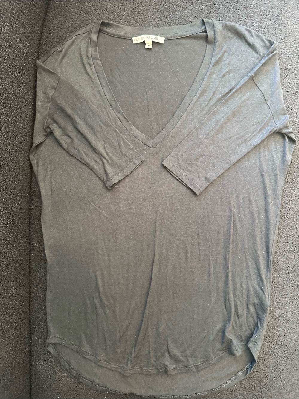Express One Eleven V Neck 3/4 Length Sleeve Long Sleeve